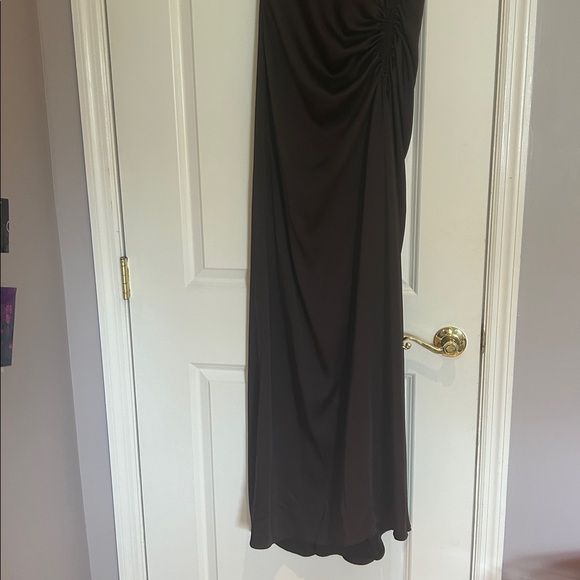 A.L.C. Nadia Gown
Dark Brown Maxi Dress - Picture 8 of 9